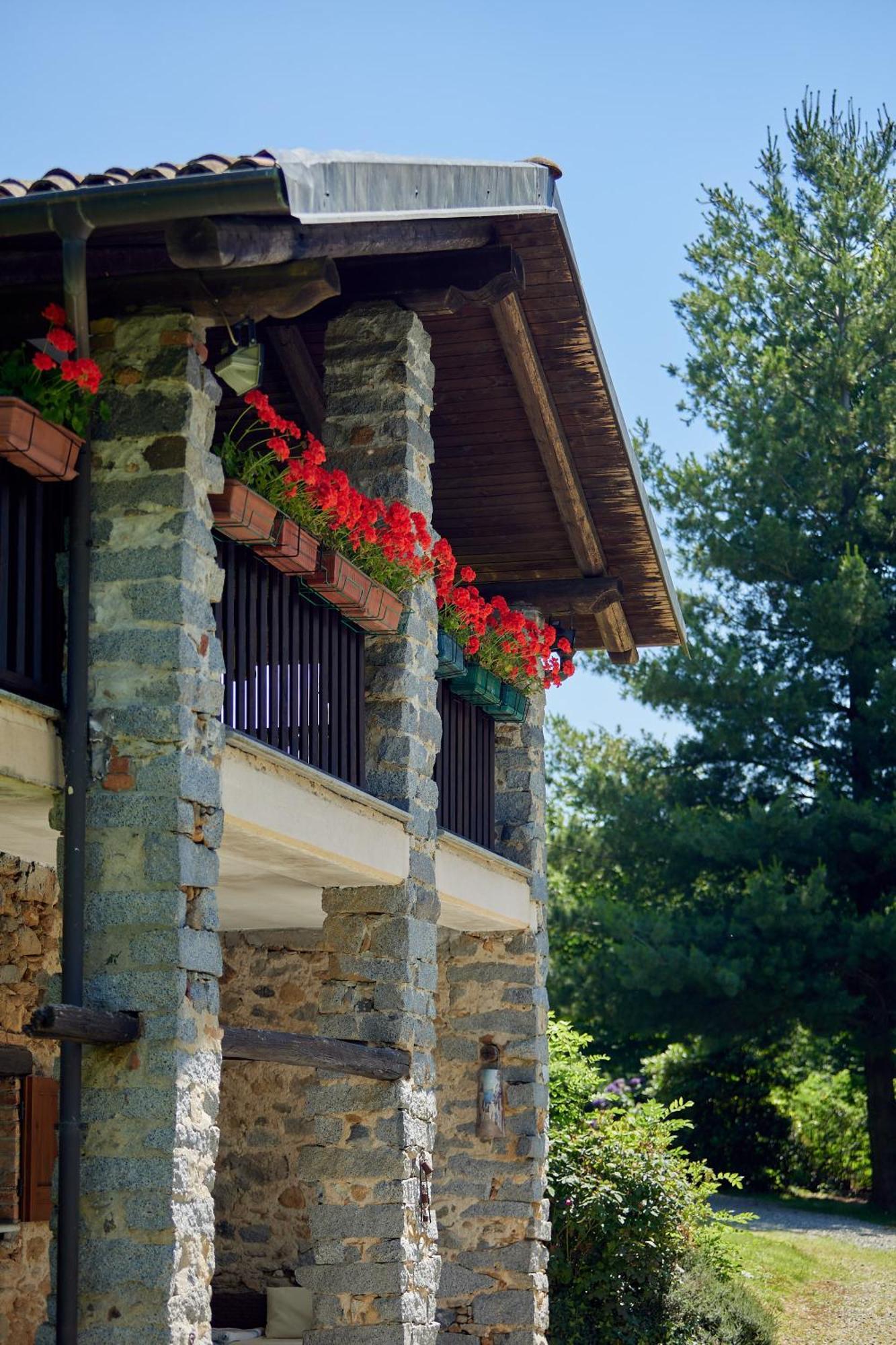 Villetta Con Giardino ⭑⭑⭑⭑⭑ - Wifi, Dogs Allowed Biella Exterior photo